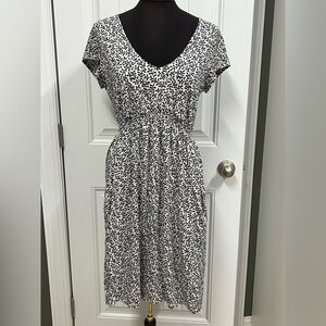 Boden Black and White V-Neck Midi Sundress